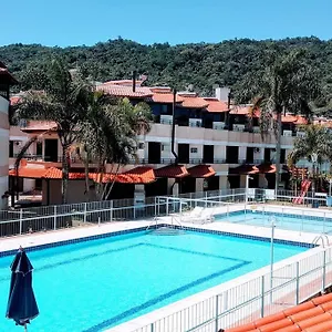 Сasa de vacaciones Lindo Triplex43-quadra De Tenis-piscina, Florianópolis